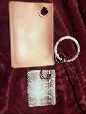 Oventure Wristlet Set
